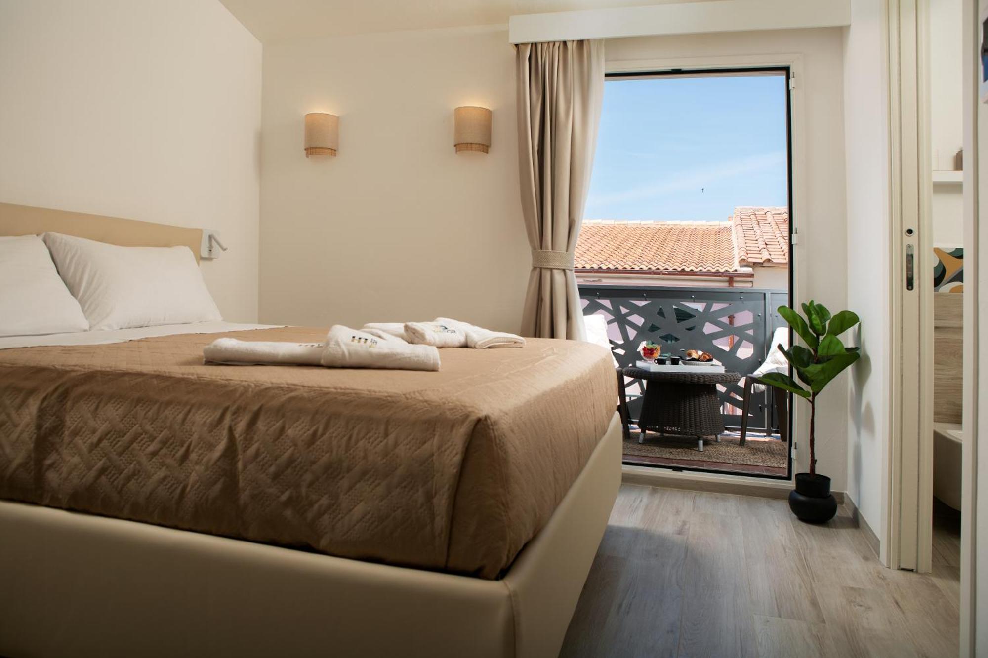 Hotel Tresor Santa Teresa Gallura Exteriér fotografie