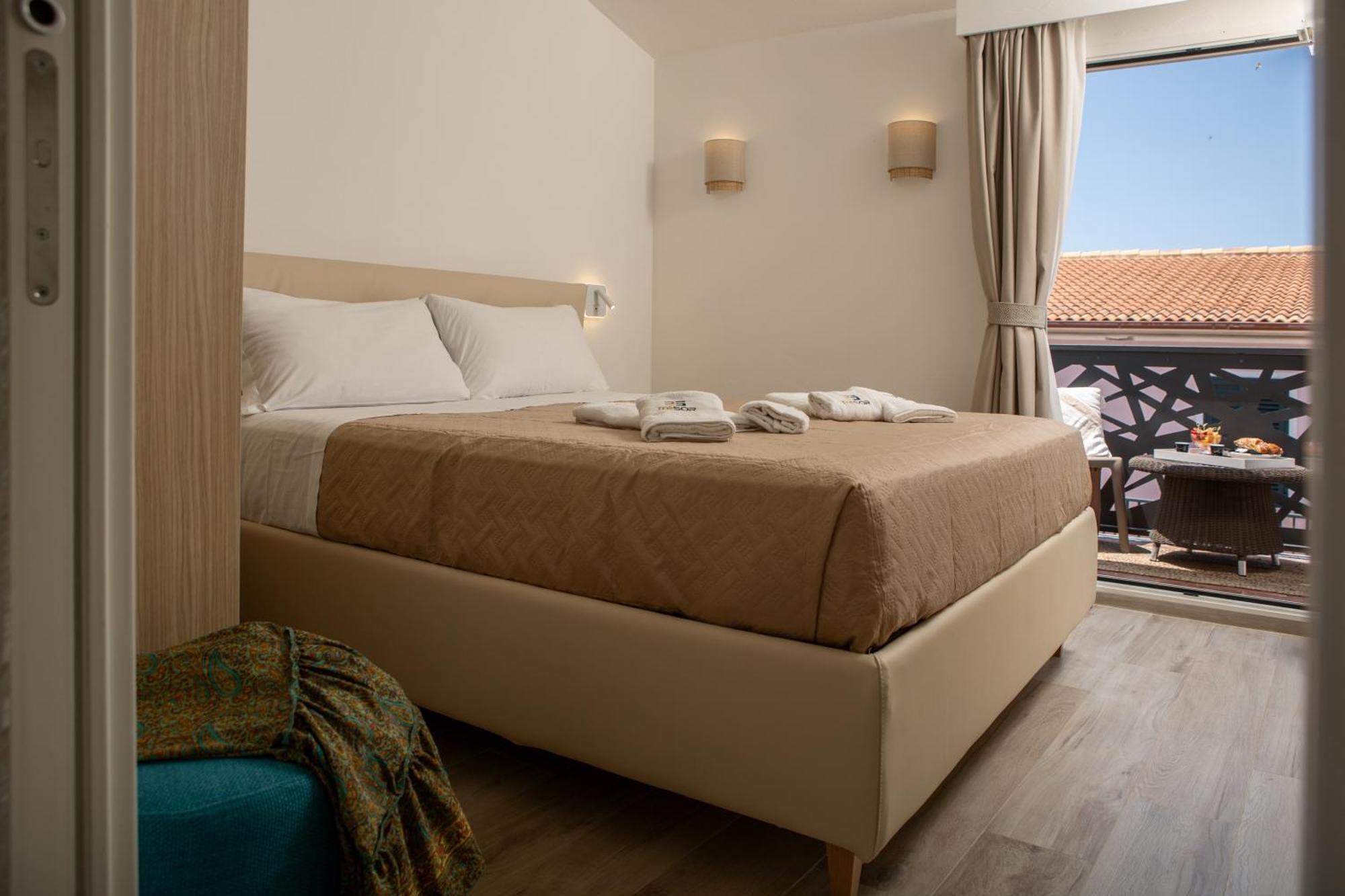 Hotel Tresor Santa Teresa Gallura Exteriér fotografie